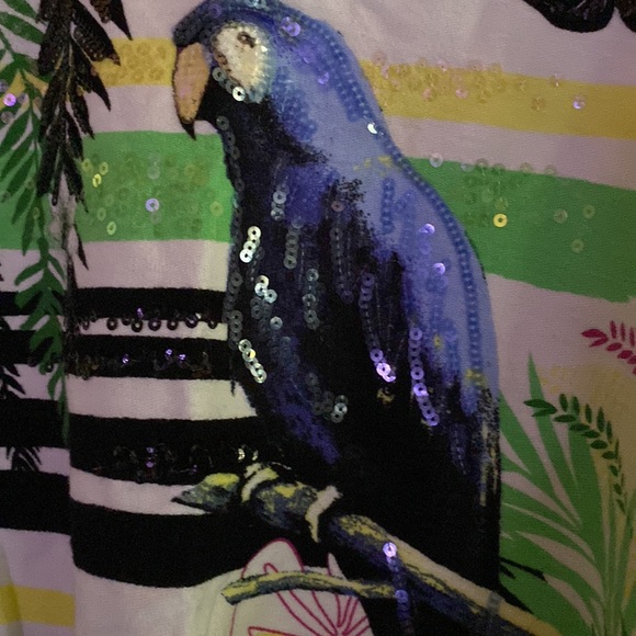 Bird top - Picture 2 of 3